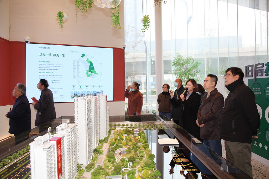 1670313195480383.jpg 202211200004.jpg